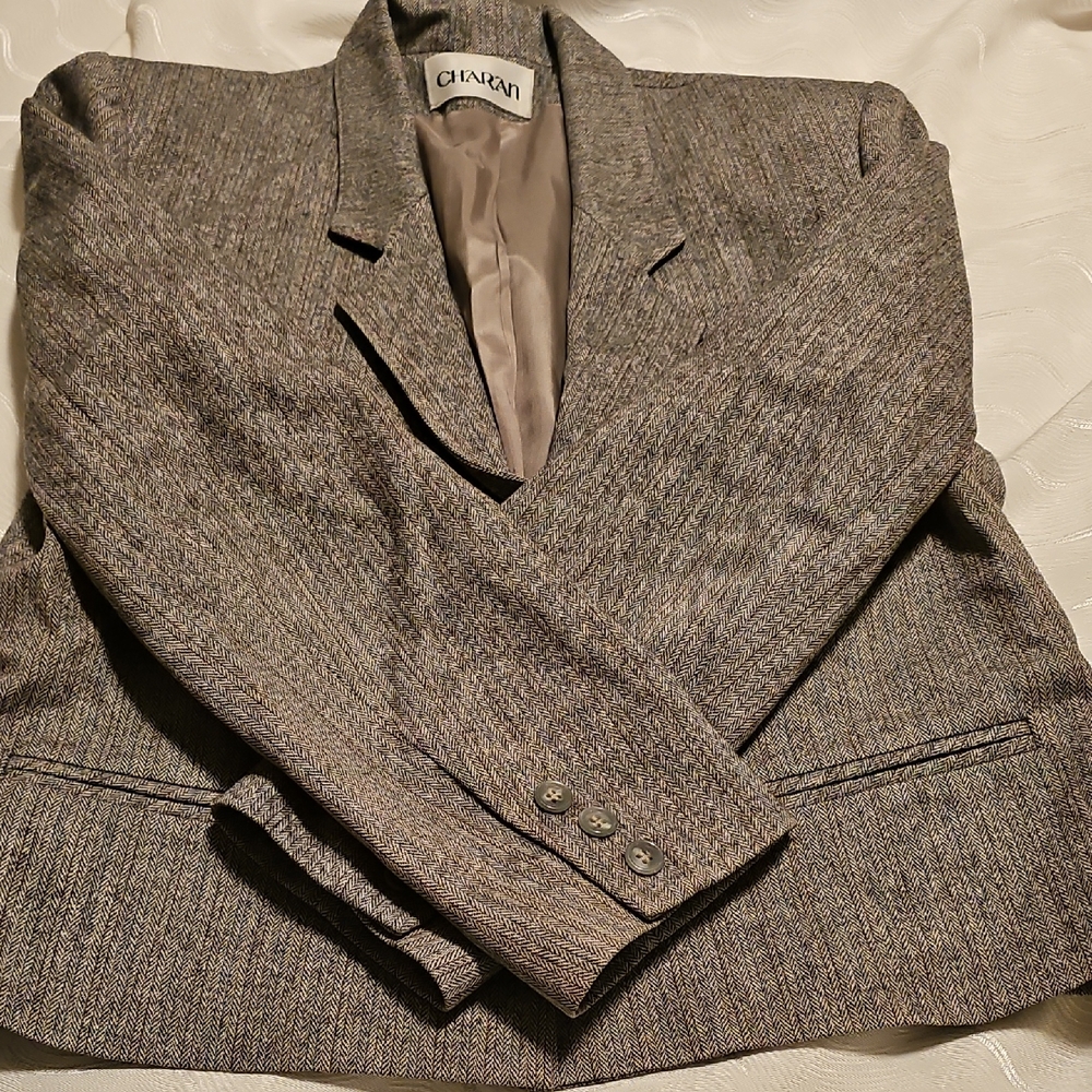 Charan Vinage Gray Women's Suit Size 12